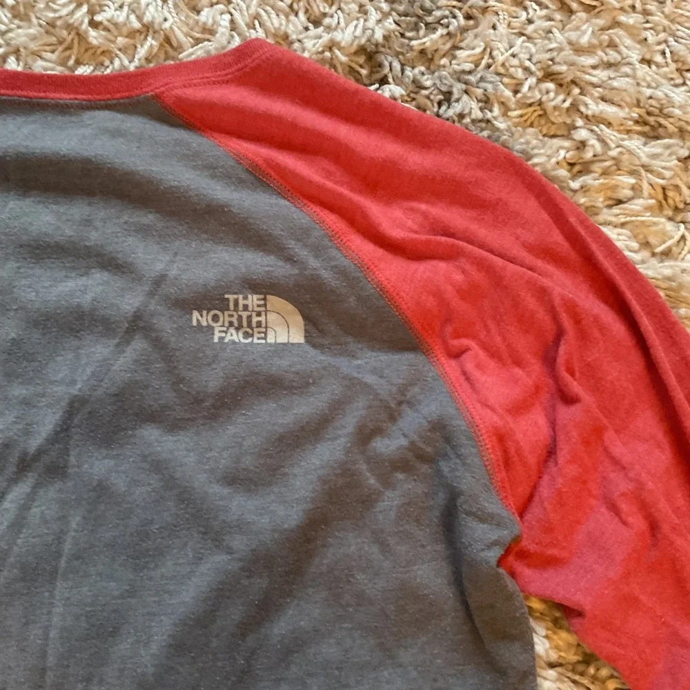 The North‎ Face Mens Grey Red 1966 USA Raglan Baseball T-Shirt Medium